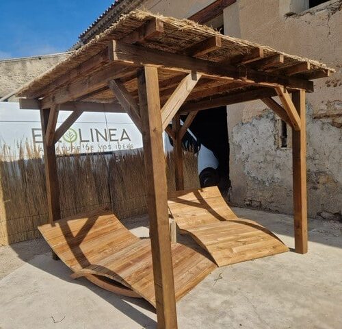 Pergola en pin et roseau de Camargue par Ekolinea