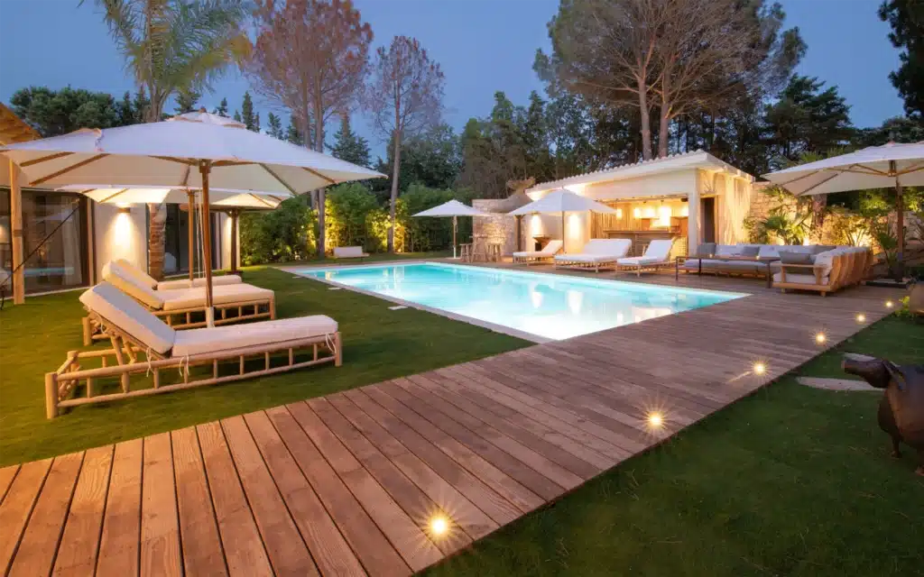 Terrasse plancher bois expertise Ekolinea Des finitions parfaites qui résistent aux intempéries