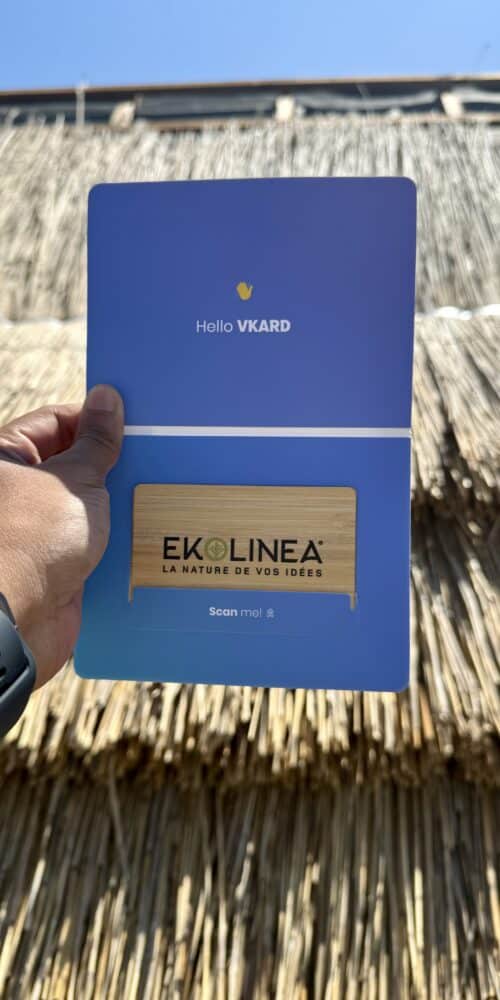 L'arrivée des nouvelles cartes de visite Ekolinea en bois avec la technologie NFC et QR code.