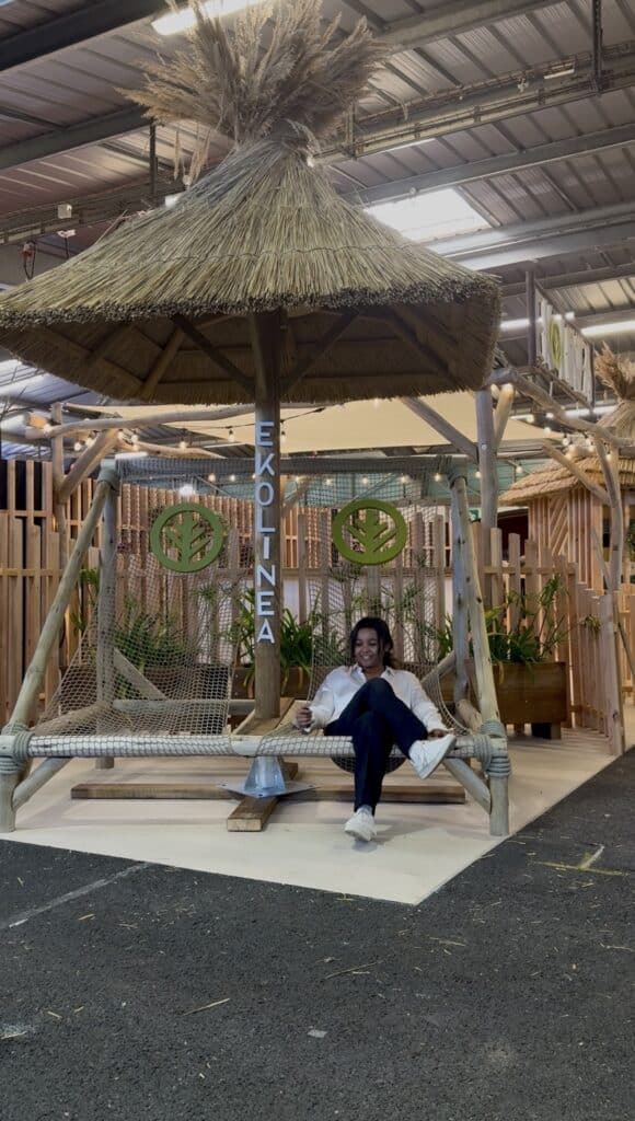 Chilienne XXL salon Sett 2025 Chilienne XXl avec parasol carré roseau Camargue au salon Sett 2025 à Montpellier