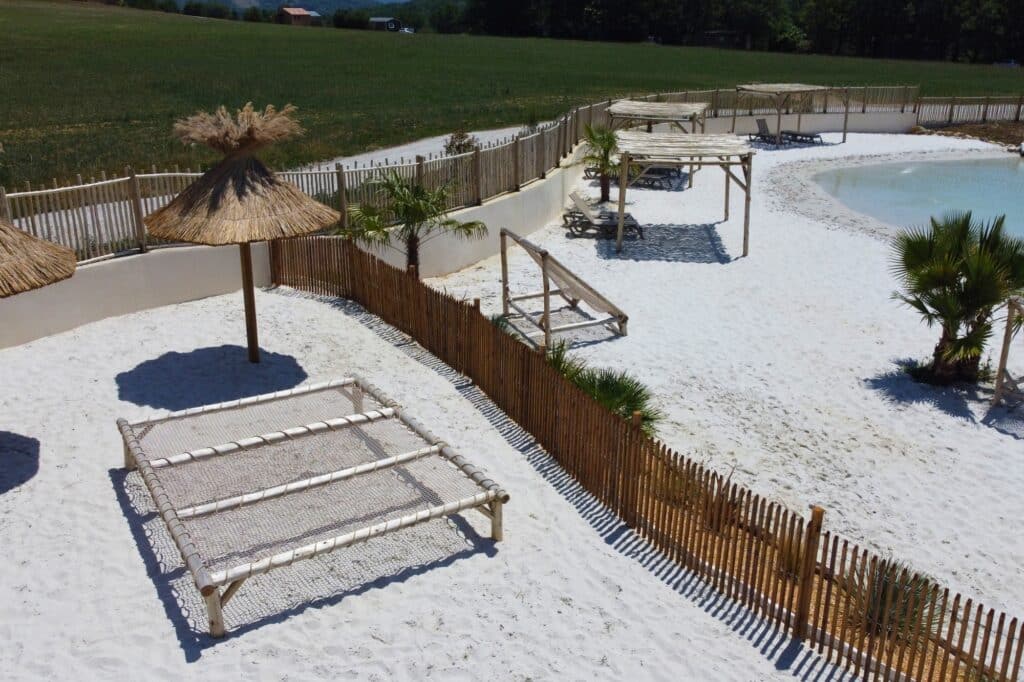 ekolinea-domaine-de-la-besse-camping-lagon-amenagements-bois-18