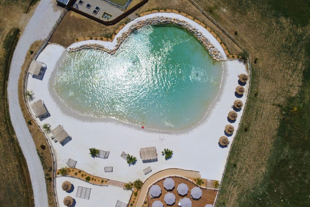 ekolinea-domaine-de-la-besse-camping-lagon-amenagements-bois-5
