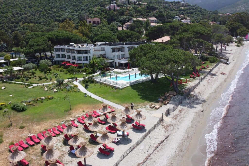 ekolinea-hotel-la-roya-corse-small-luxury-hotels-3